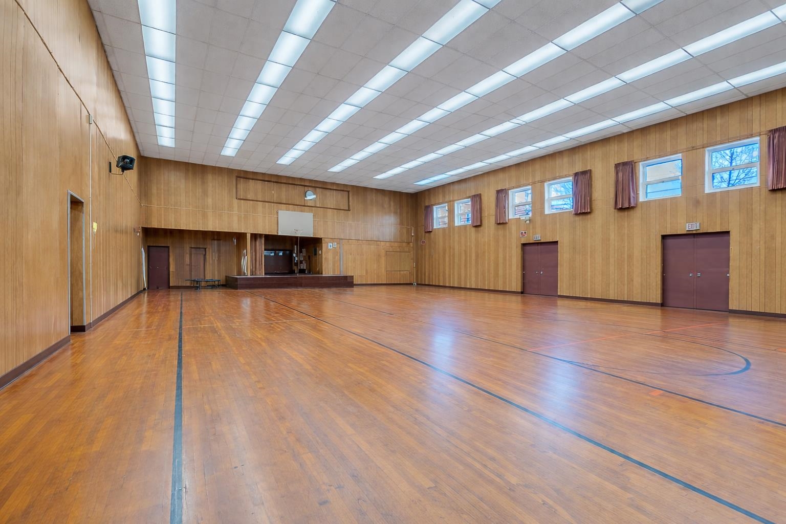 2610 Bergenline Ave Property Photo 3