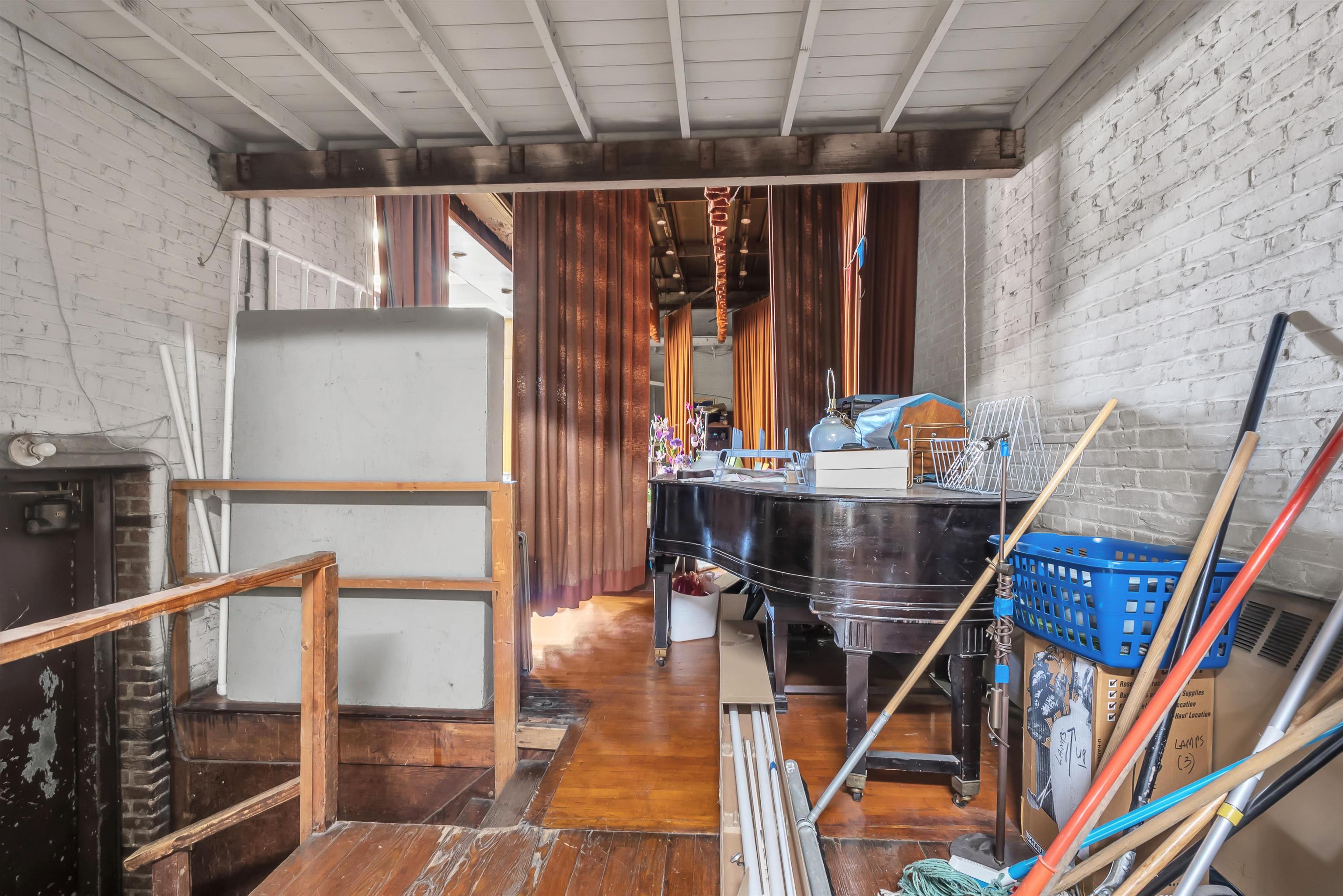 2610 Bergenline Ave Property Photo 28