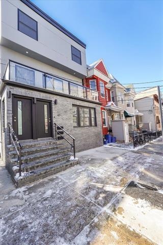 47 Graham St 1 Property Photo 29