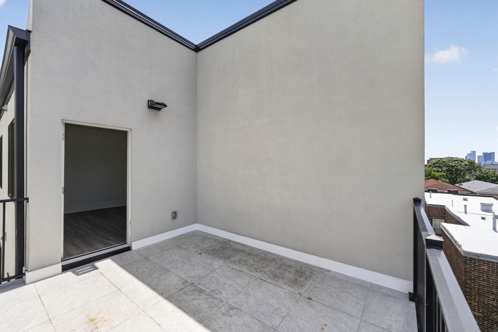 907 Palisade Ave 3 Property Photo 18