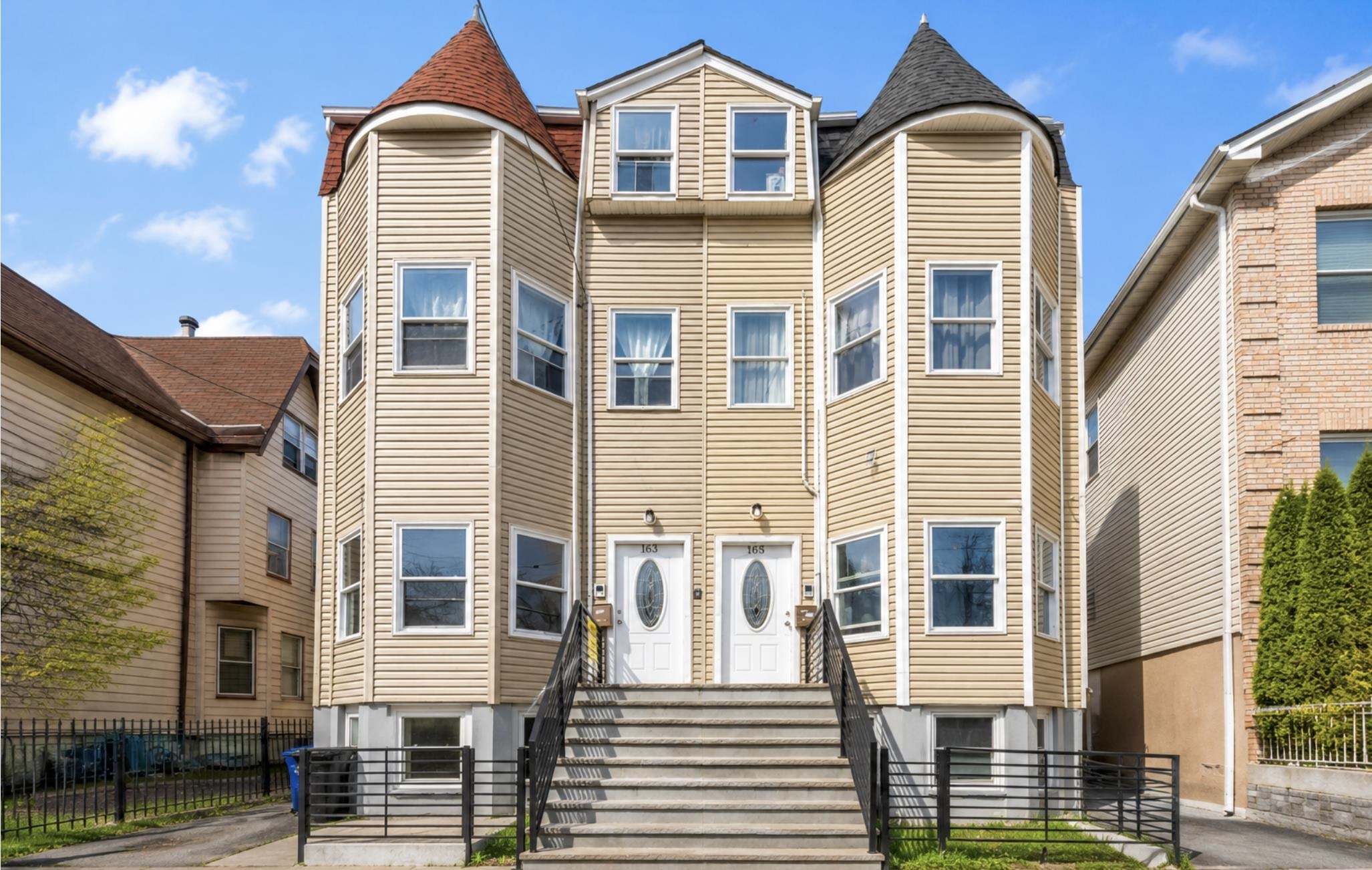 165 CLERK ST Property Photo 1