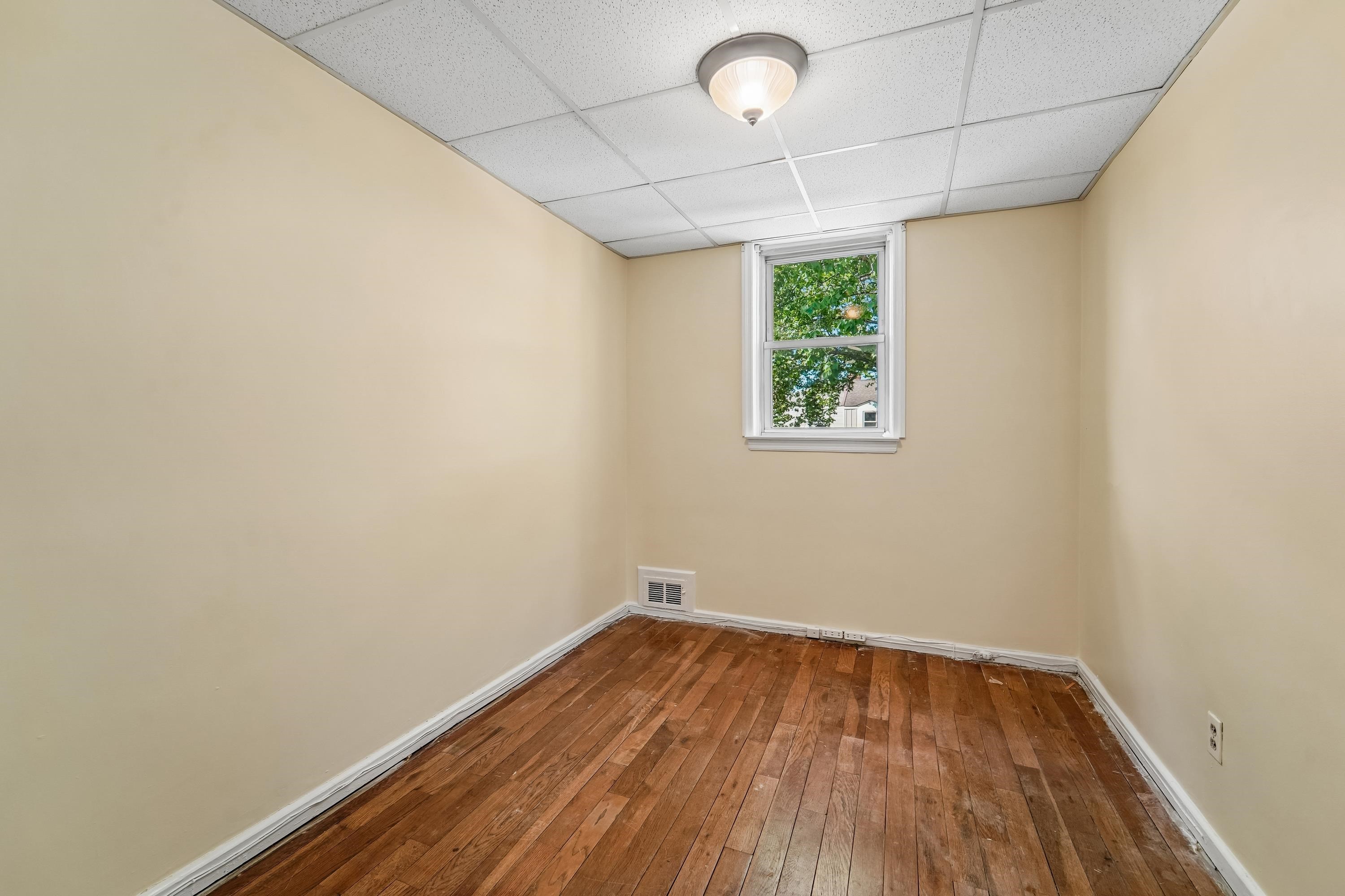 339 Stevens Ave Property Photo 16