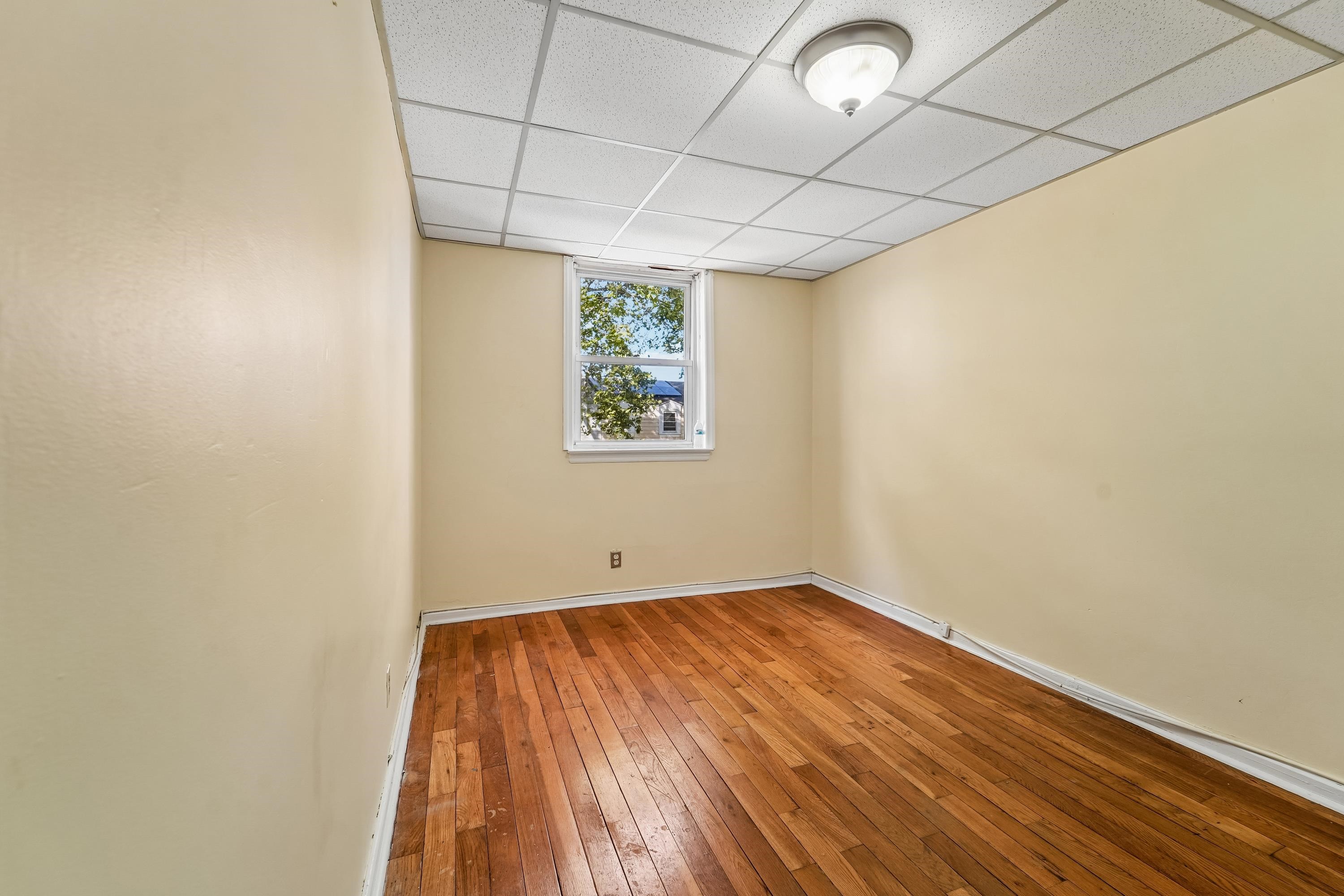 339 Stevens Ave Property Photo 19