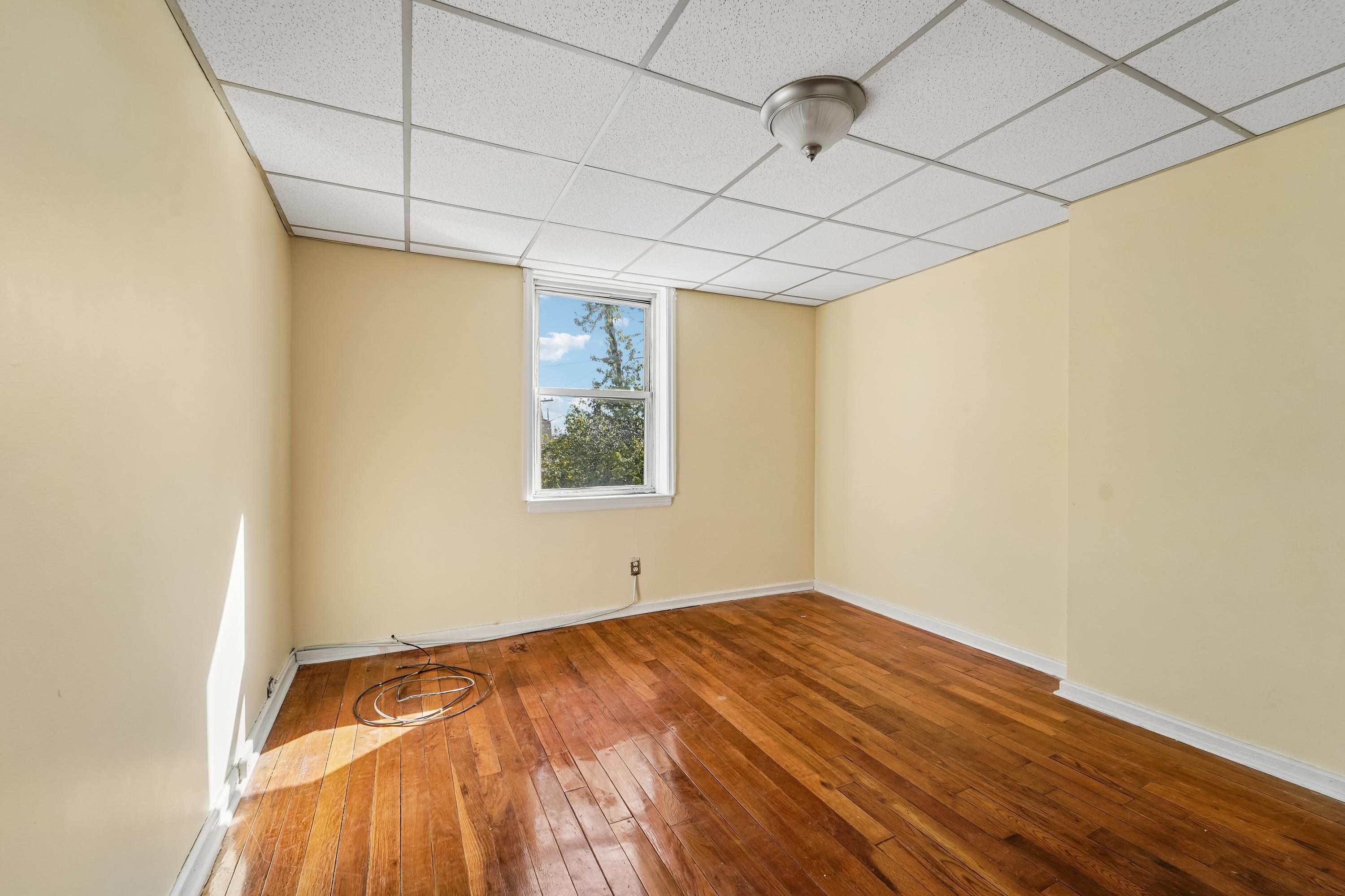 339 Stevens Ave Property Photo 22