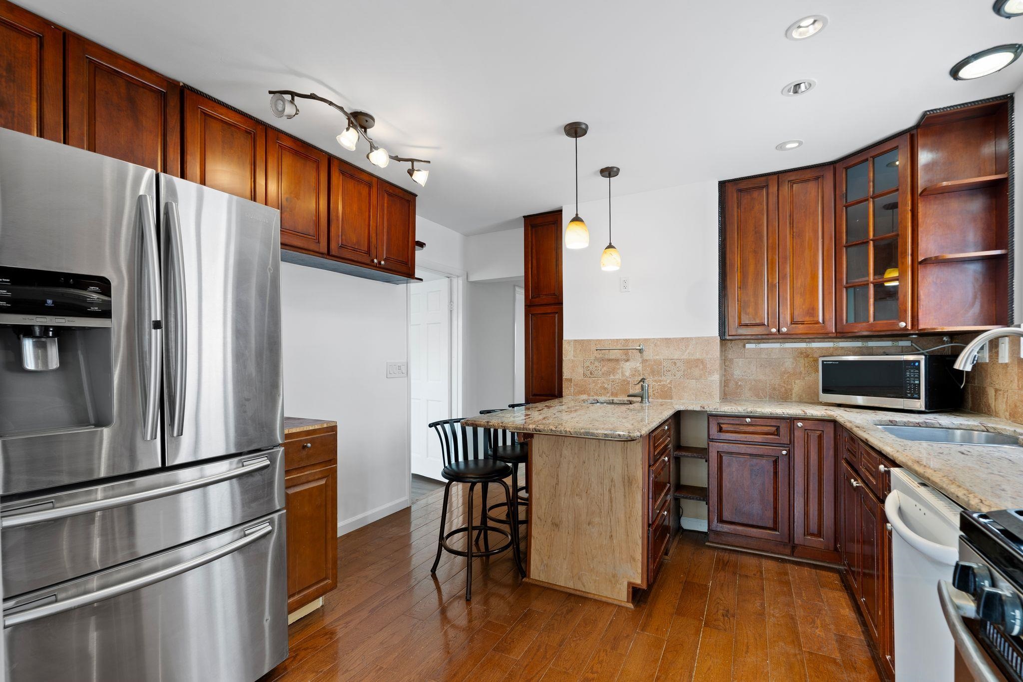 103 Virginia Ave 2 Property Photo 3