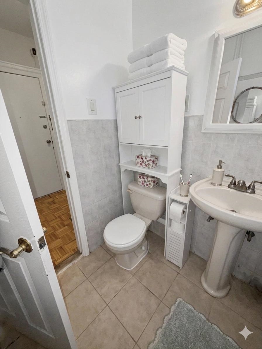133 73rd St 8 Property Photo 13