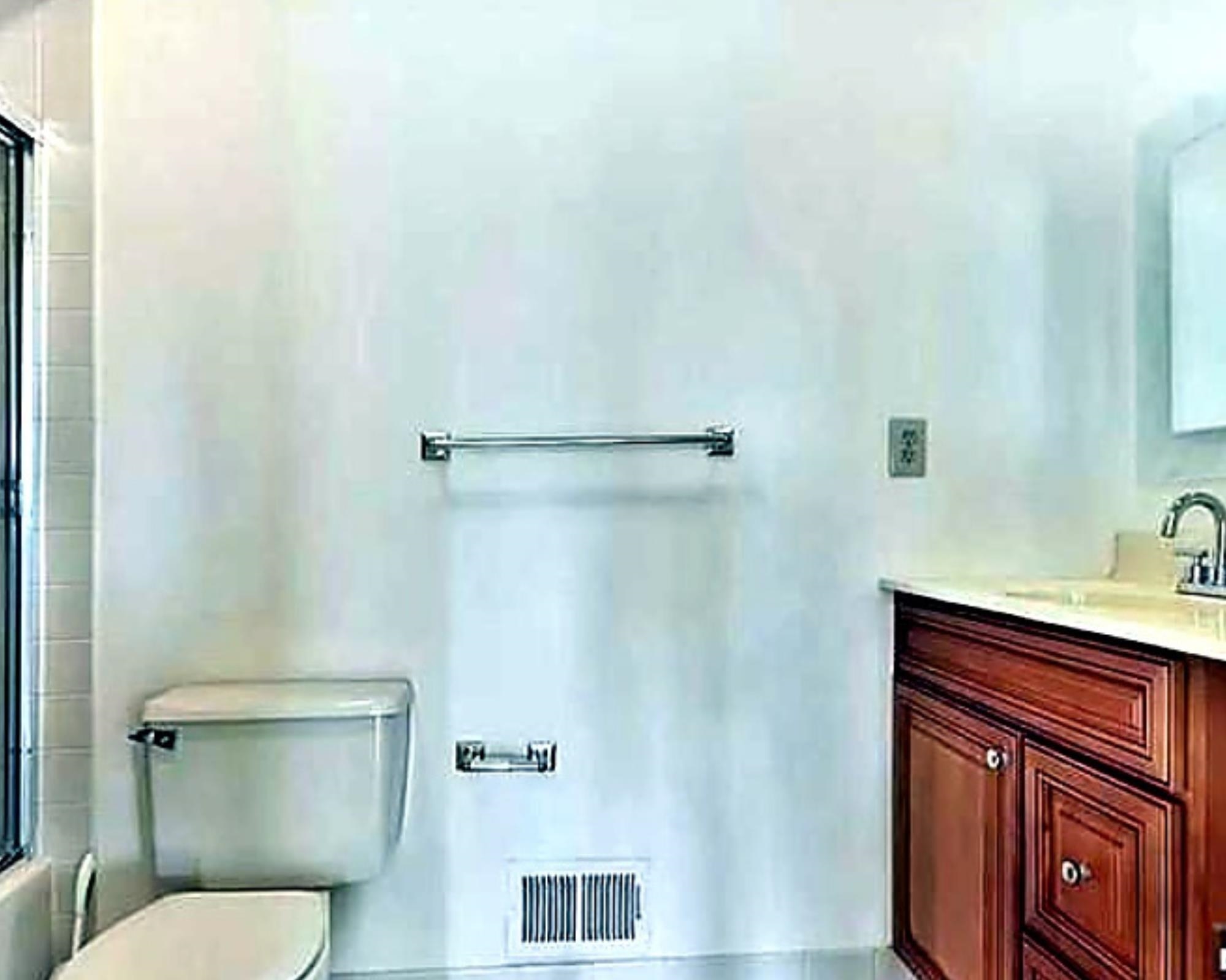 833 Topsail Lane 833 Property Photo 3