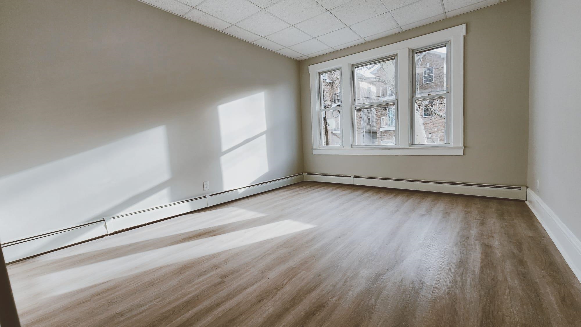 264 Lexington Ave 1r Property Photo 4
