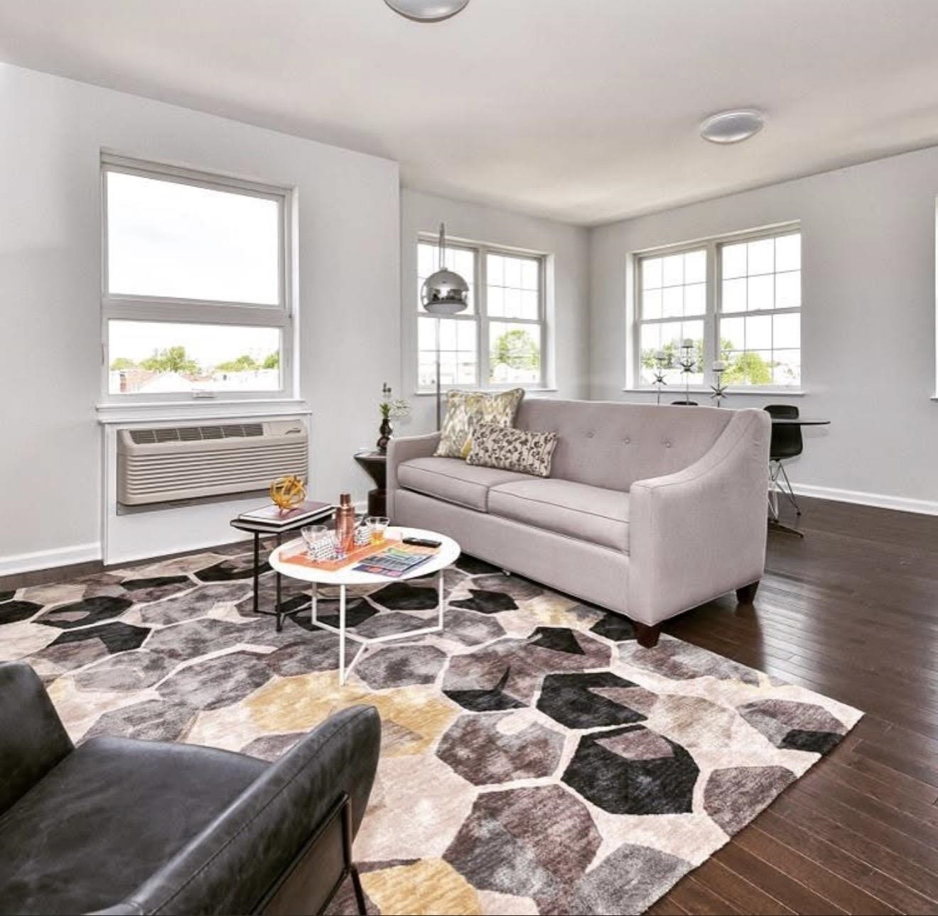 304 Broadway 305 Property Photo 2