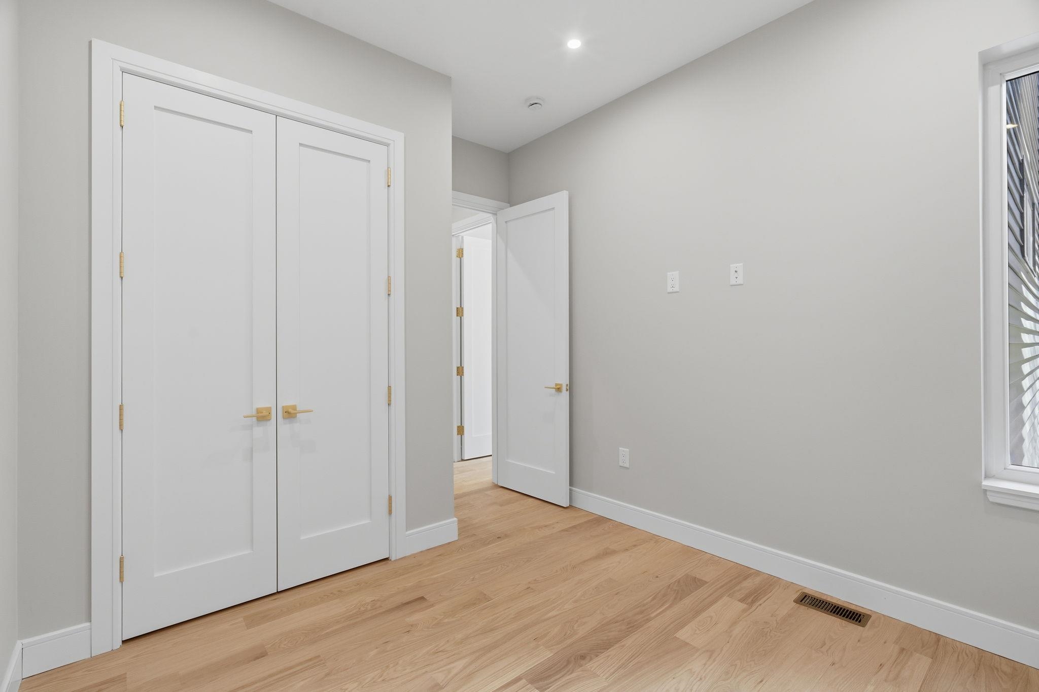 27 Clinton Ave 1 Property Photo 28