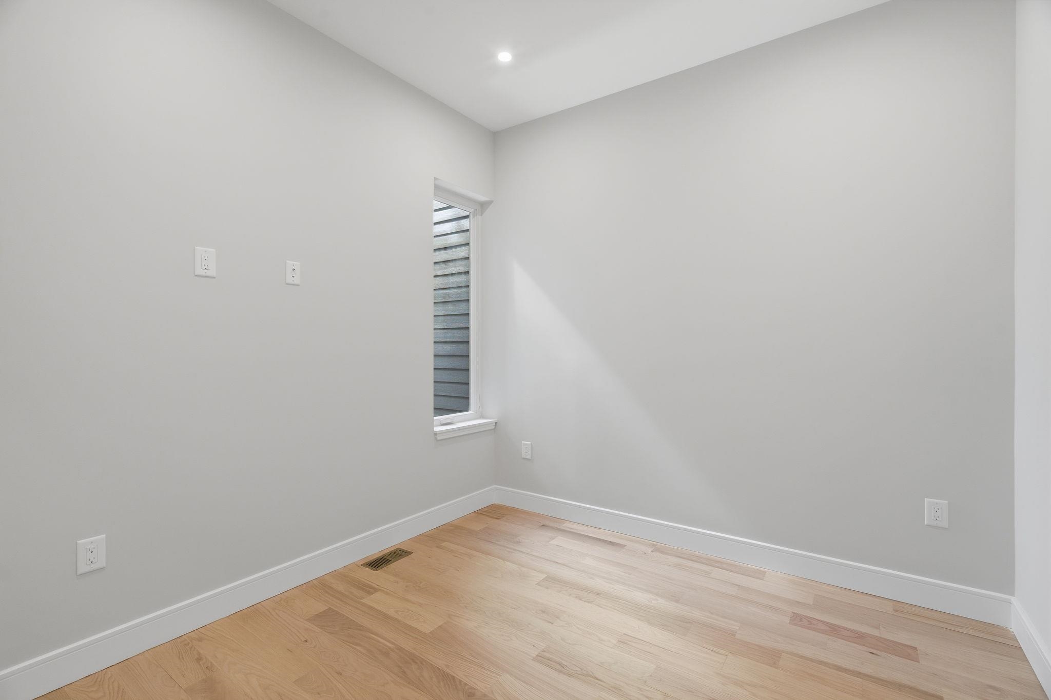 27 Clinton Ave 1 Property Photo 29