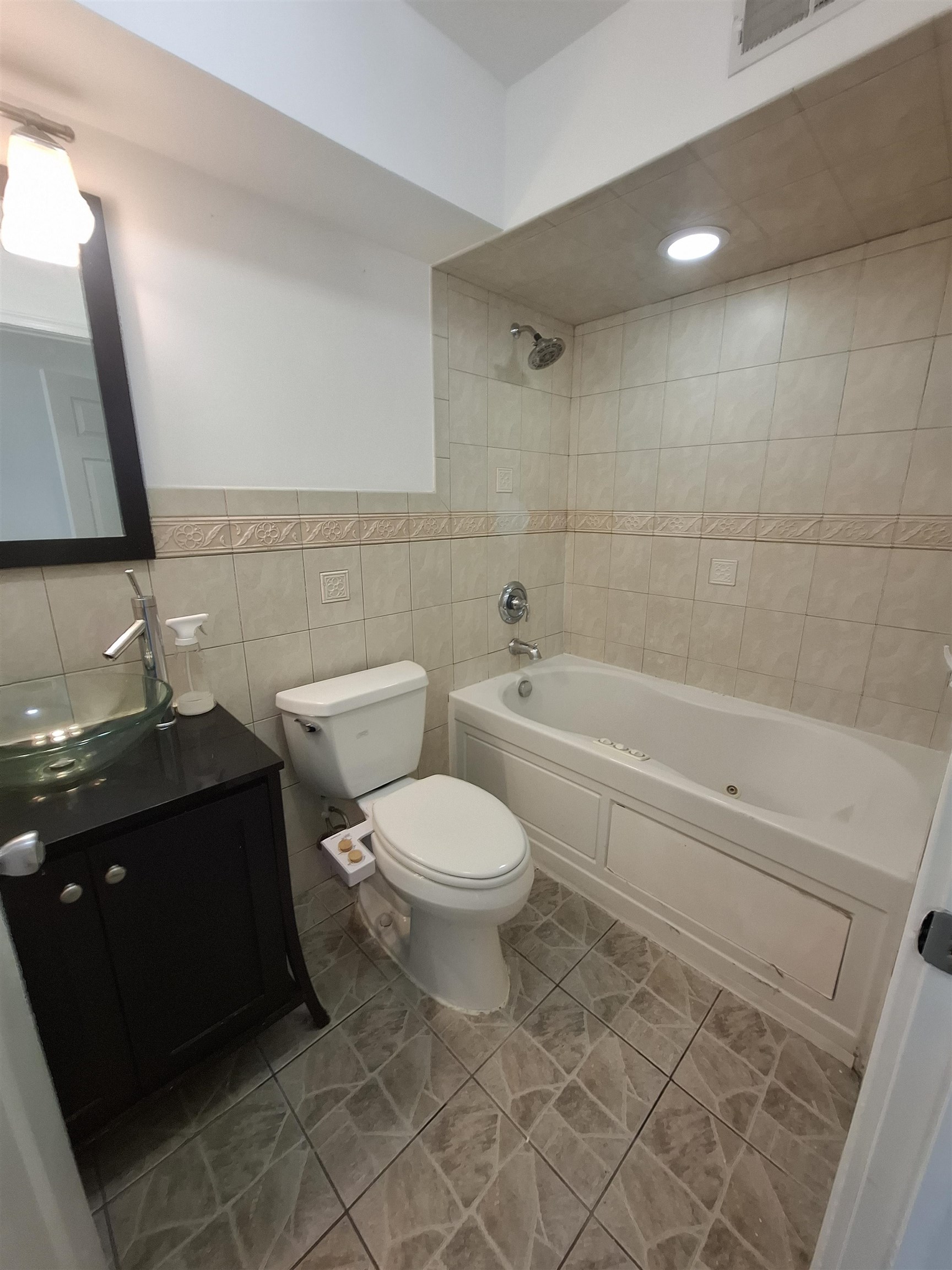 103 Jefferson Ave 1 Property Photo 5