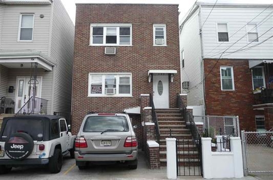 393 NEW YORK AVE 2 Property Photo 1