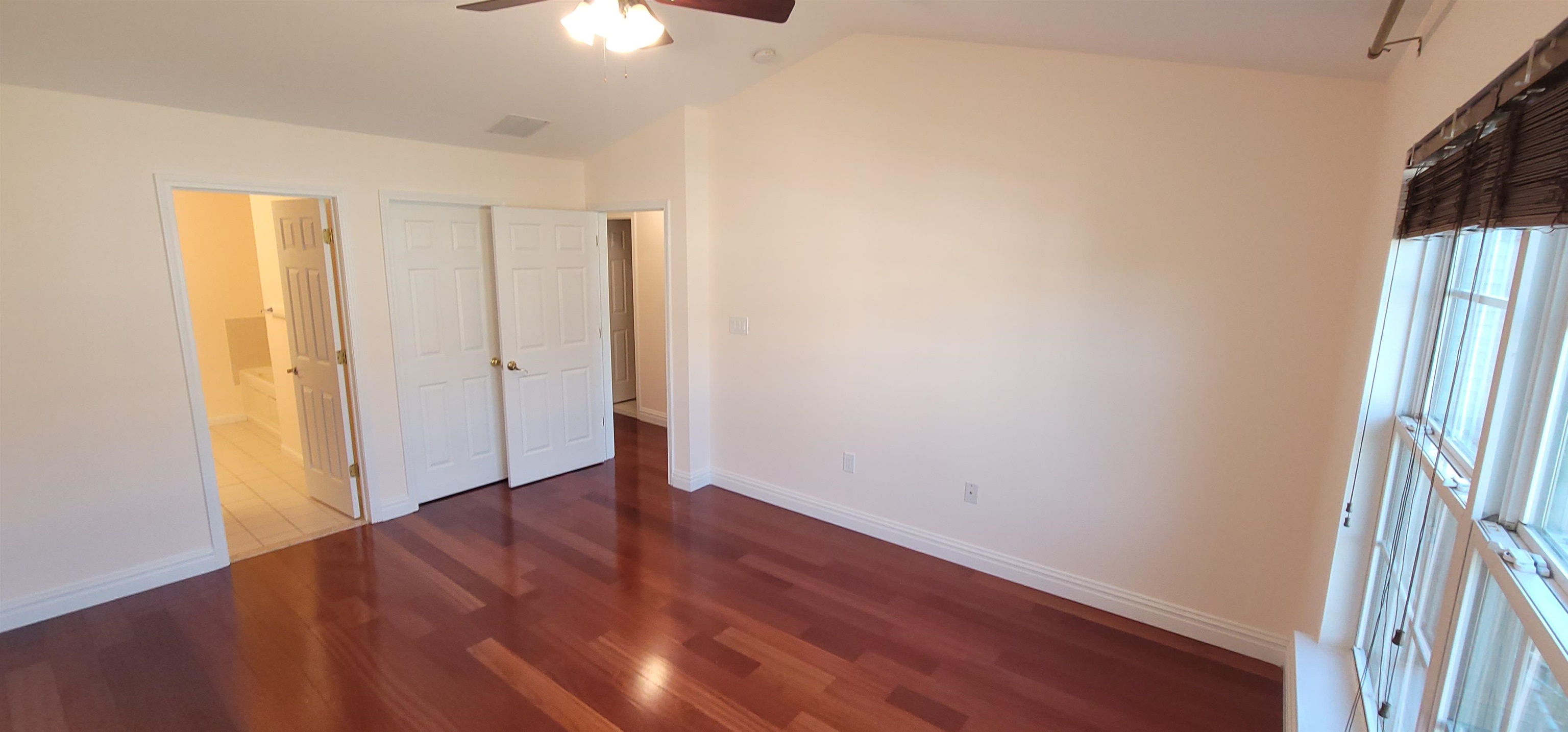 9 Mcmartin Ct Property Photo 13