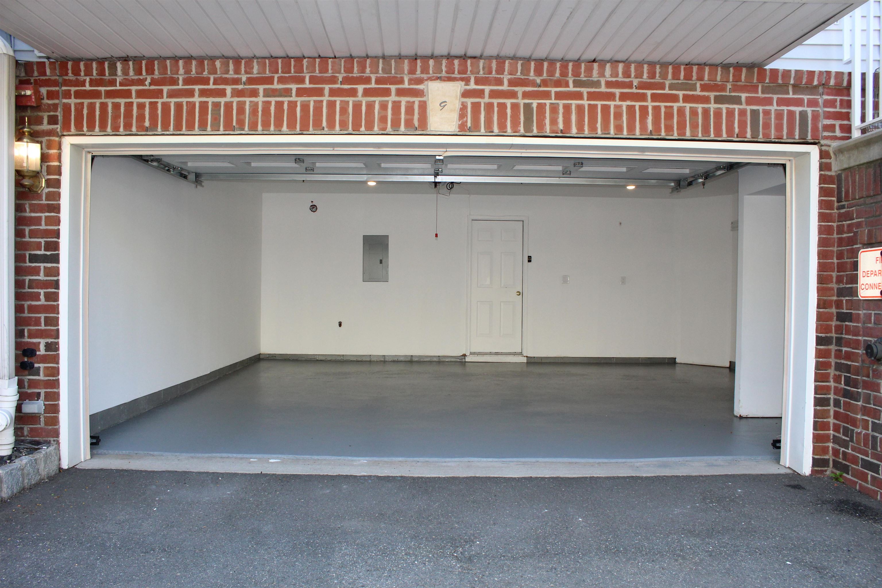 9 Mcmartin Ct Property Photo 19