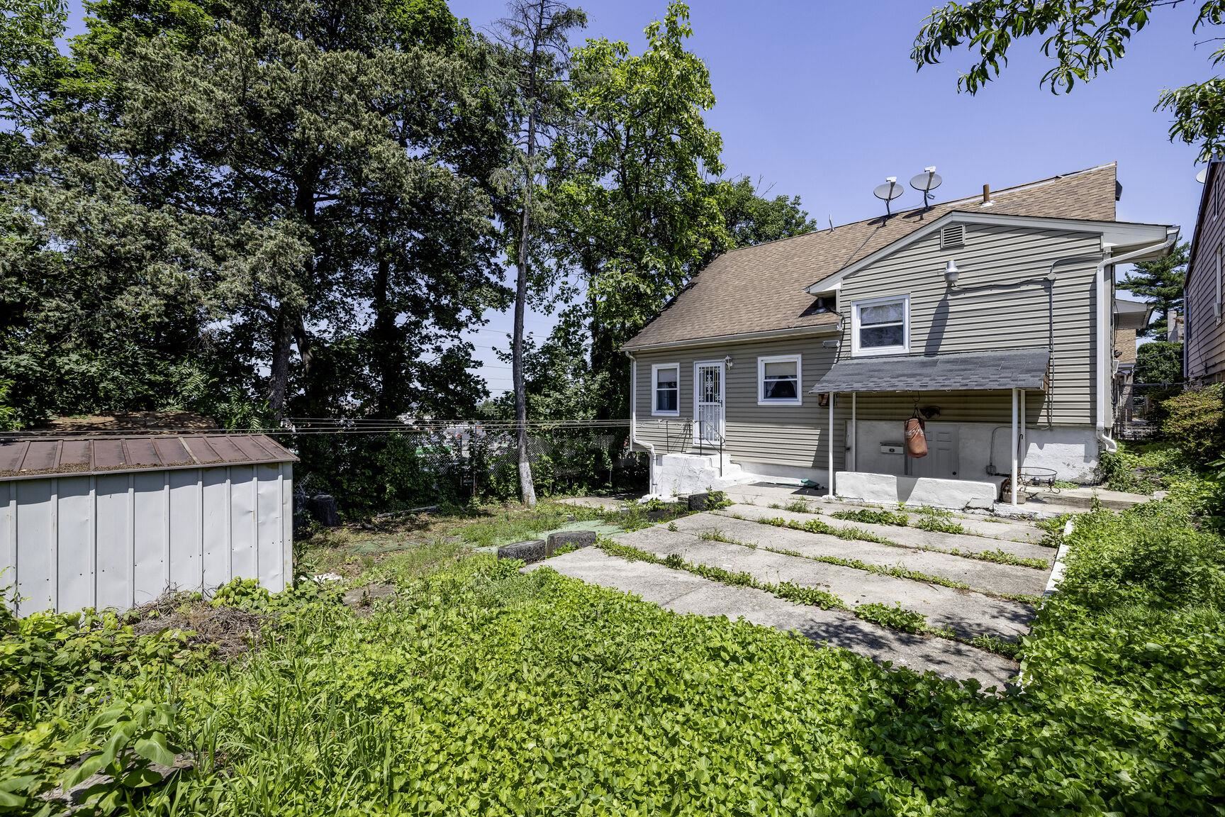 1703 81st St Property Photo 26