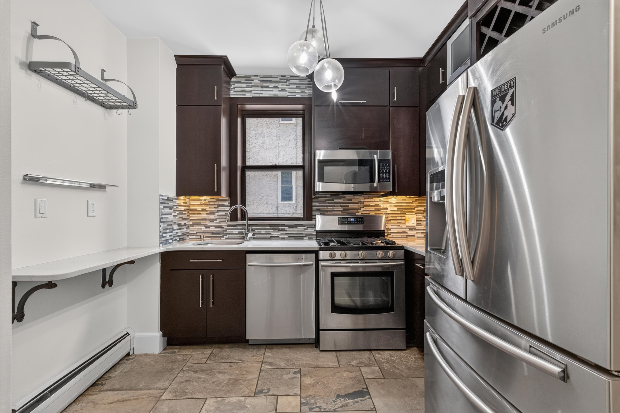 622 Park Ave 2c Property Photo 4