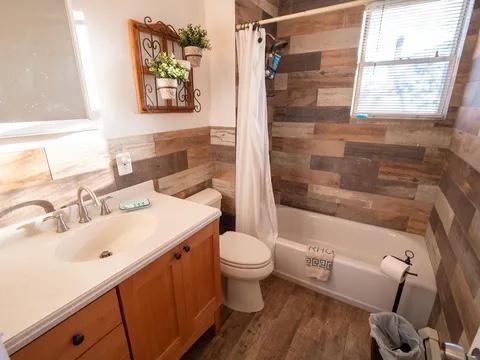 121 77th St Back House Property Photo 8