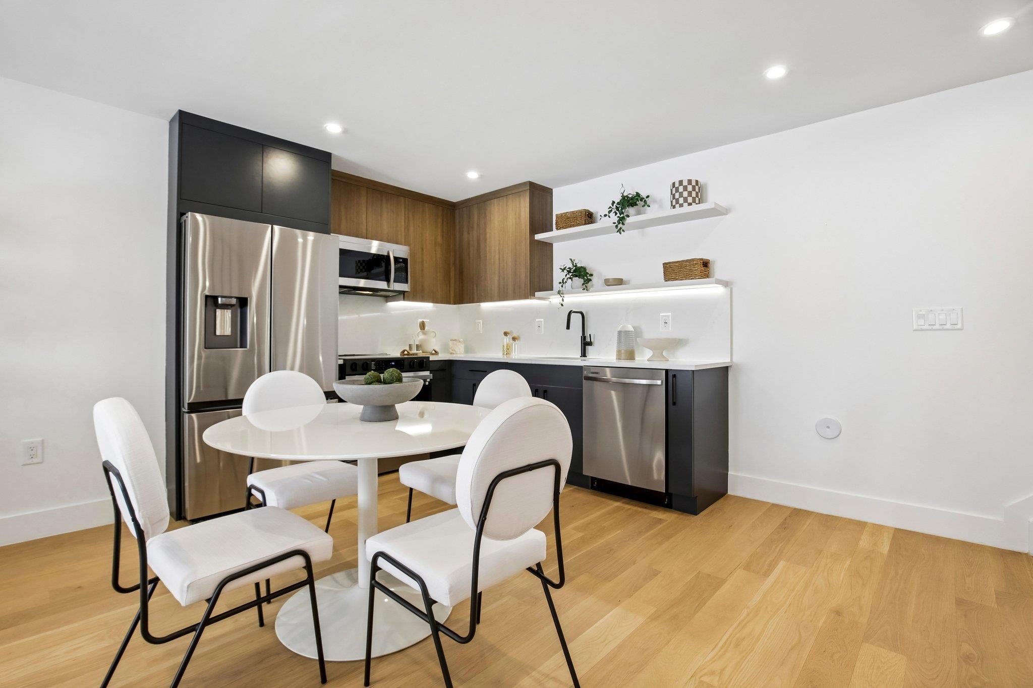 105 Laidlaw Ave Four Property Photo 10