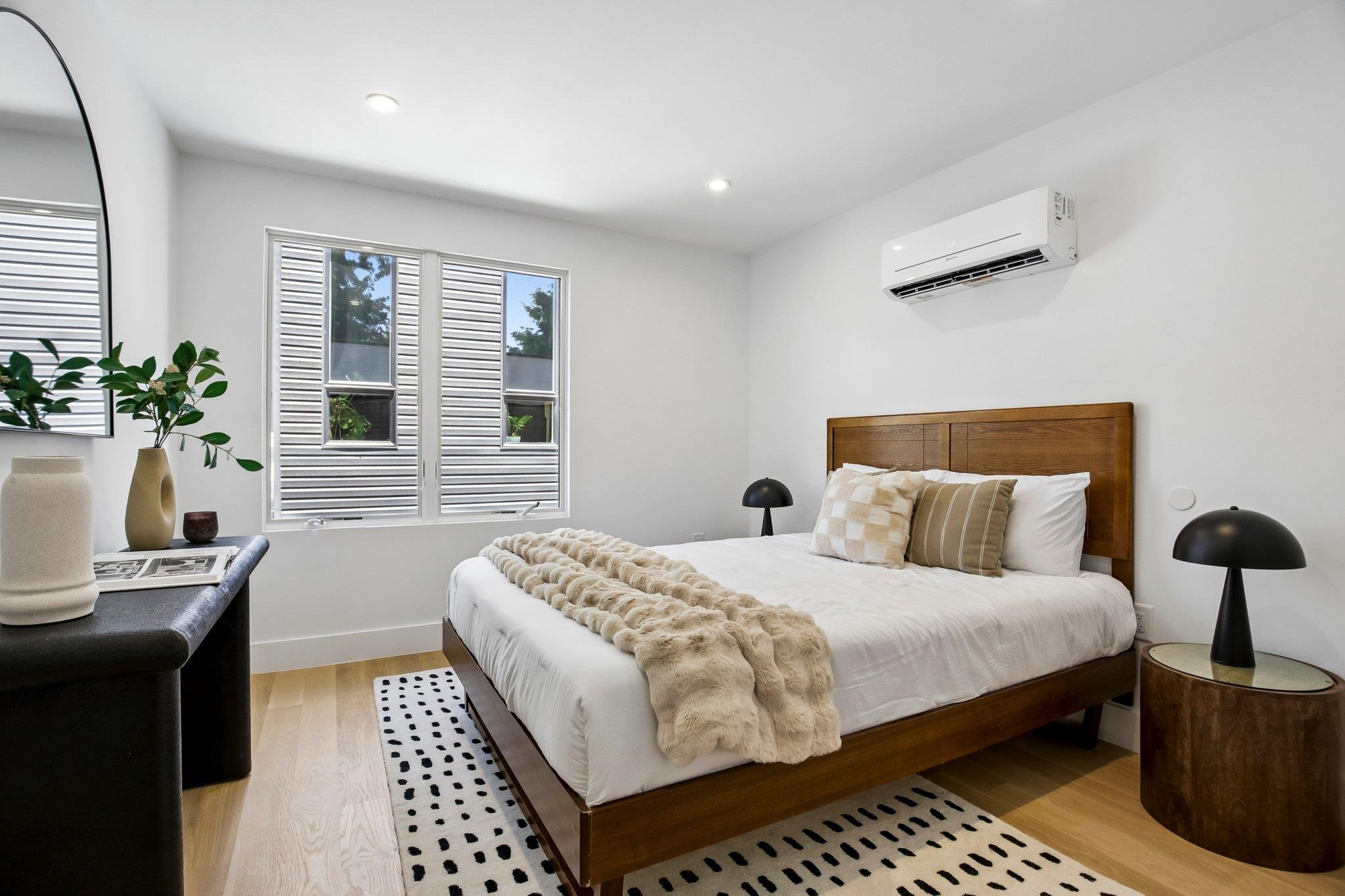 105 Laidlaw Ave Four Property Photo 16