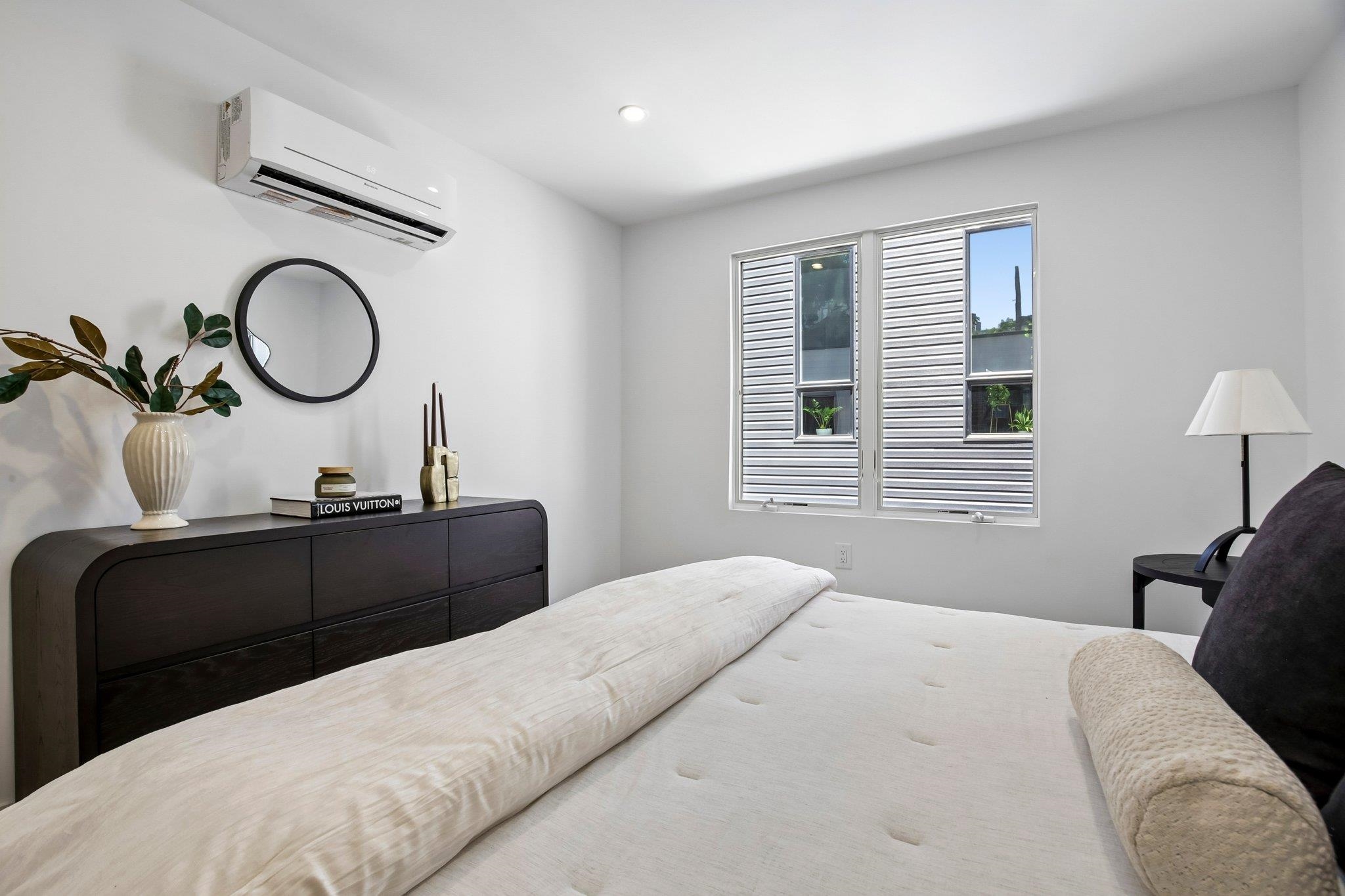 105 Laidlaw Ave Four Property Photo 18