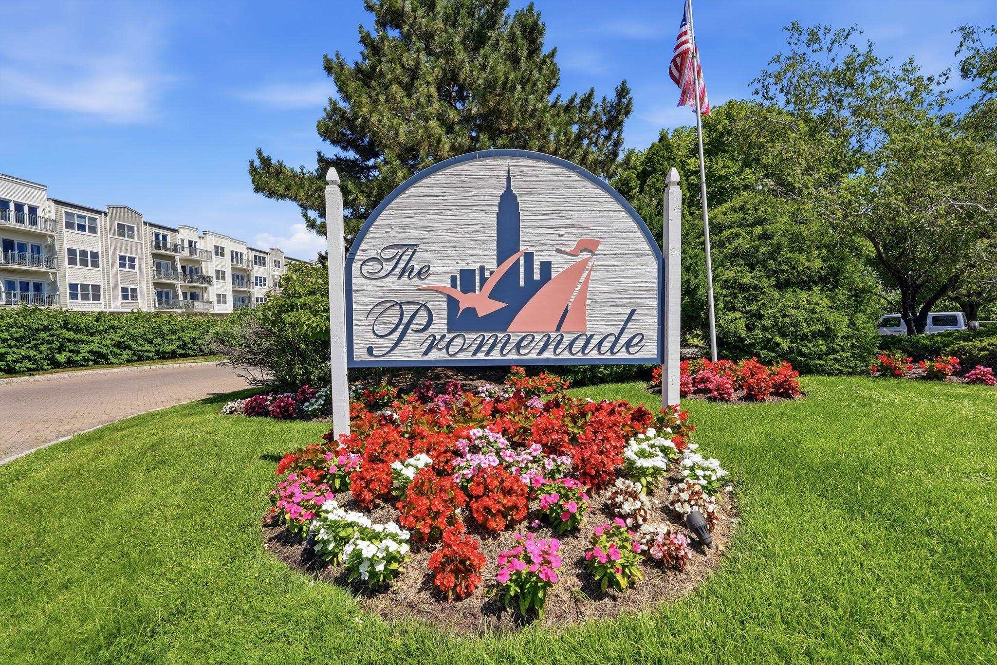 242 The Promenade 242 Property Photo 32