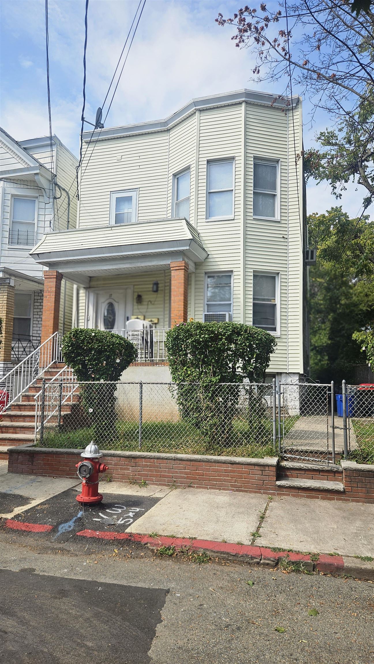 17 Bayside Pl Property Photo 2