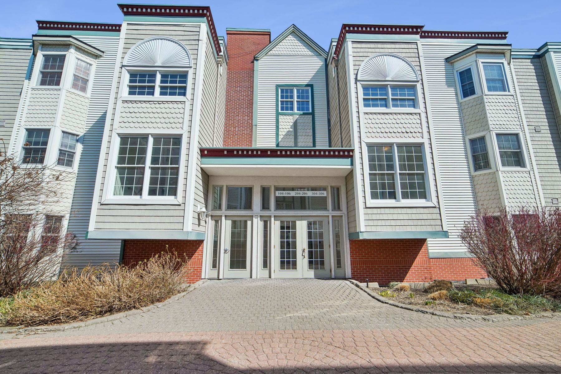 249 THE PROMENADE Property Photo 1