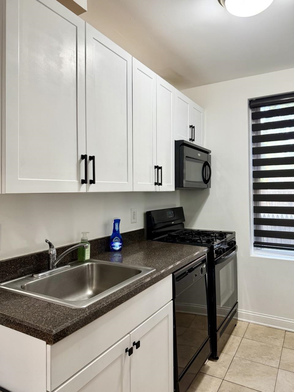 15 Broadway 104 Property Photo 16