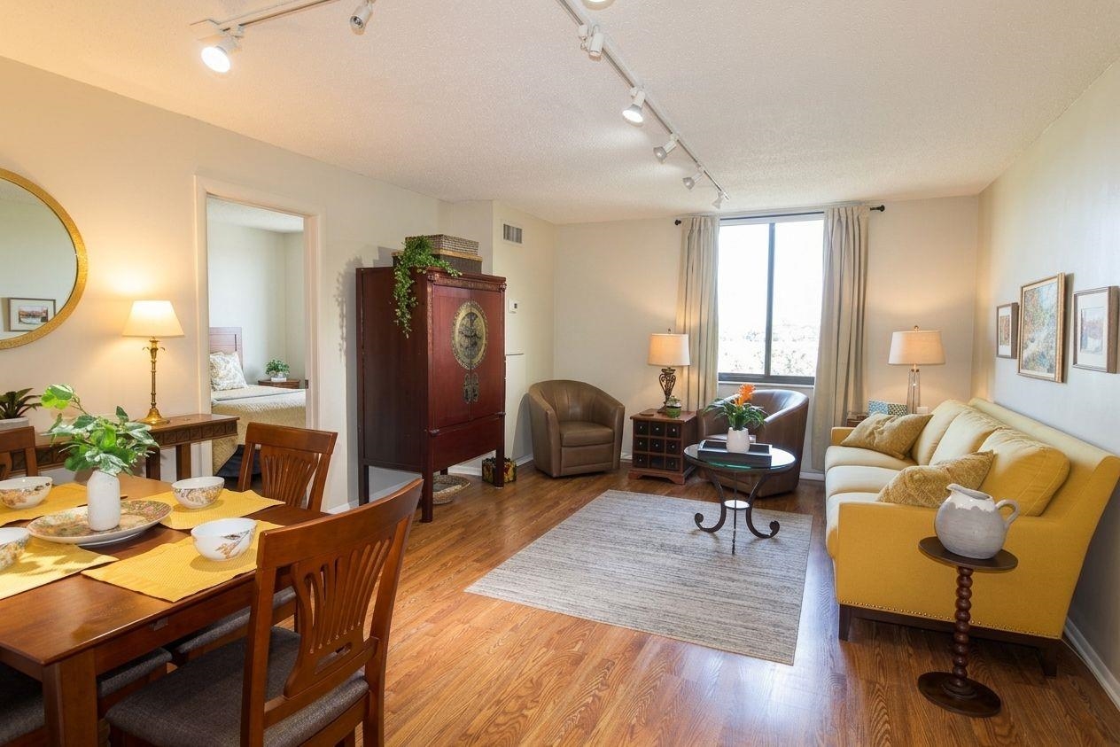 1033 HARMON COVE TOWER Property Photo 1