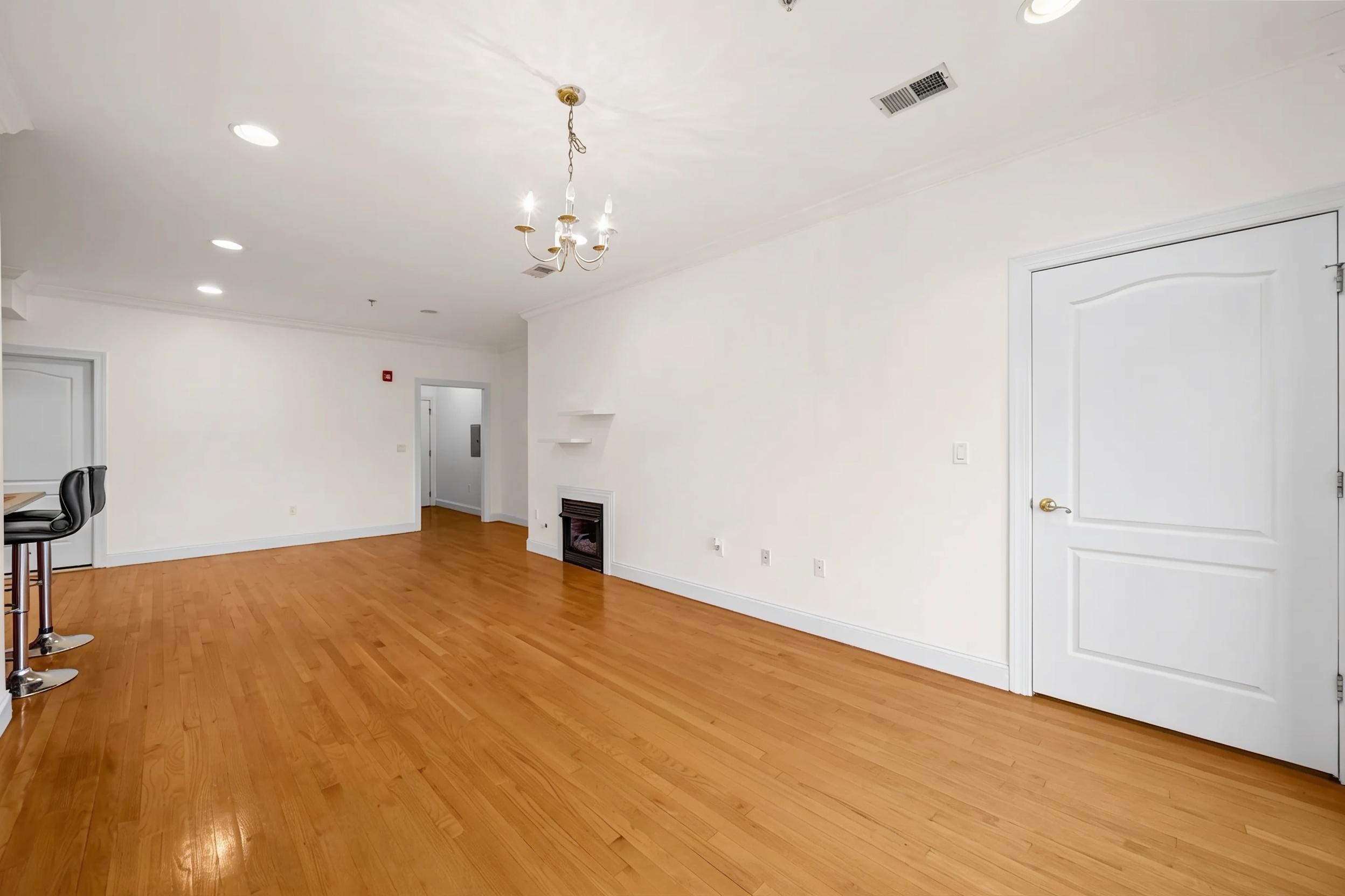 255 Broadway 206 Property Photo 8