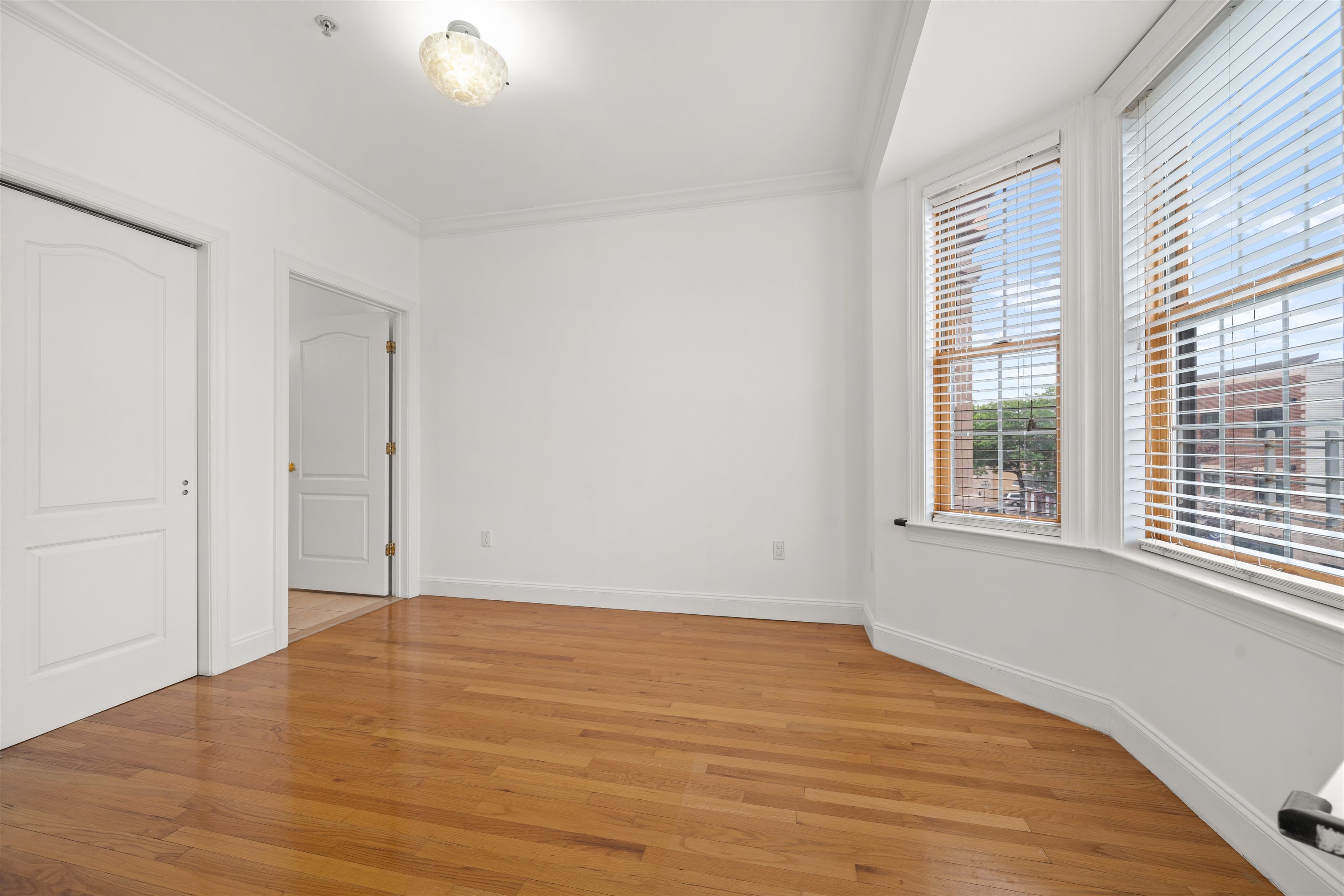 255 Broadway 206 Property Photo 18