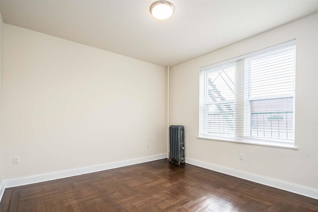 86 Charles St 102 Property Photo 7