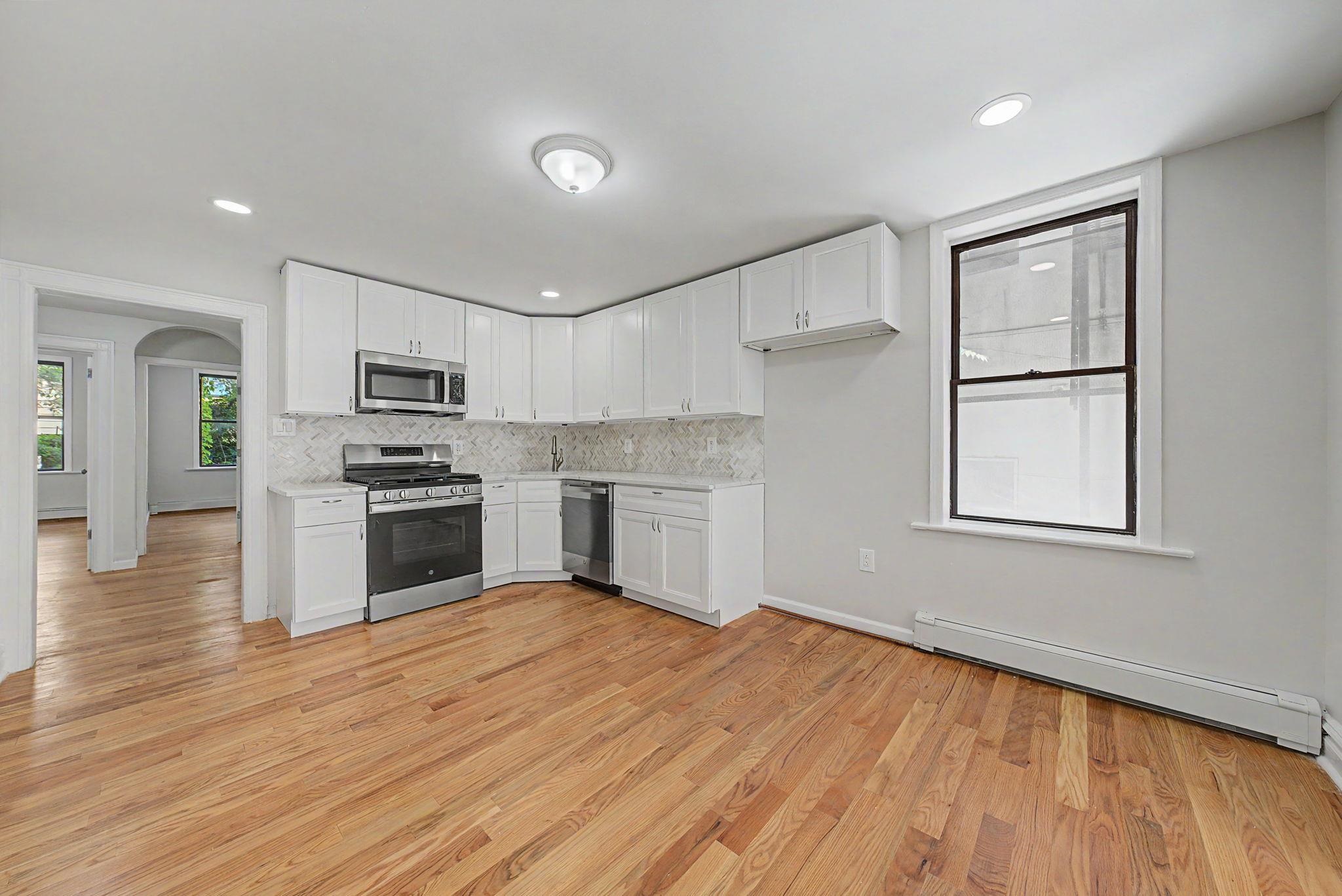 29 Crescent Ave Property Photo 5