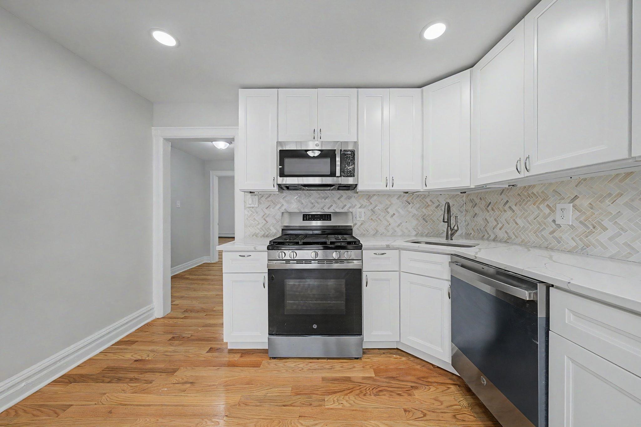 29 Crescent Ave Property Photo 6