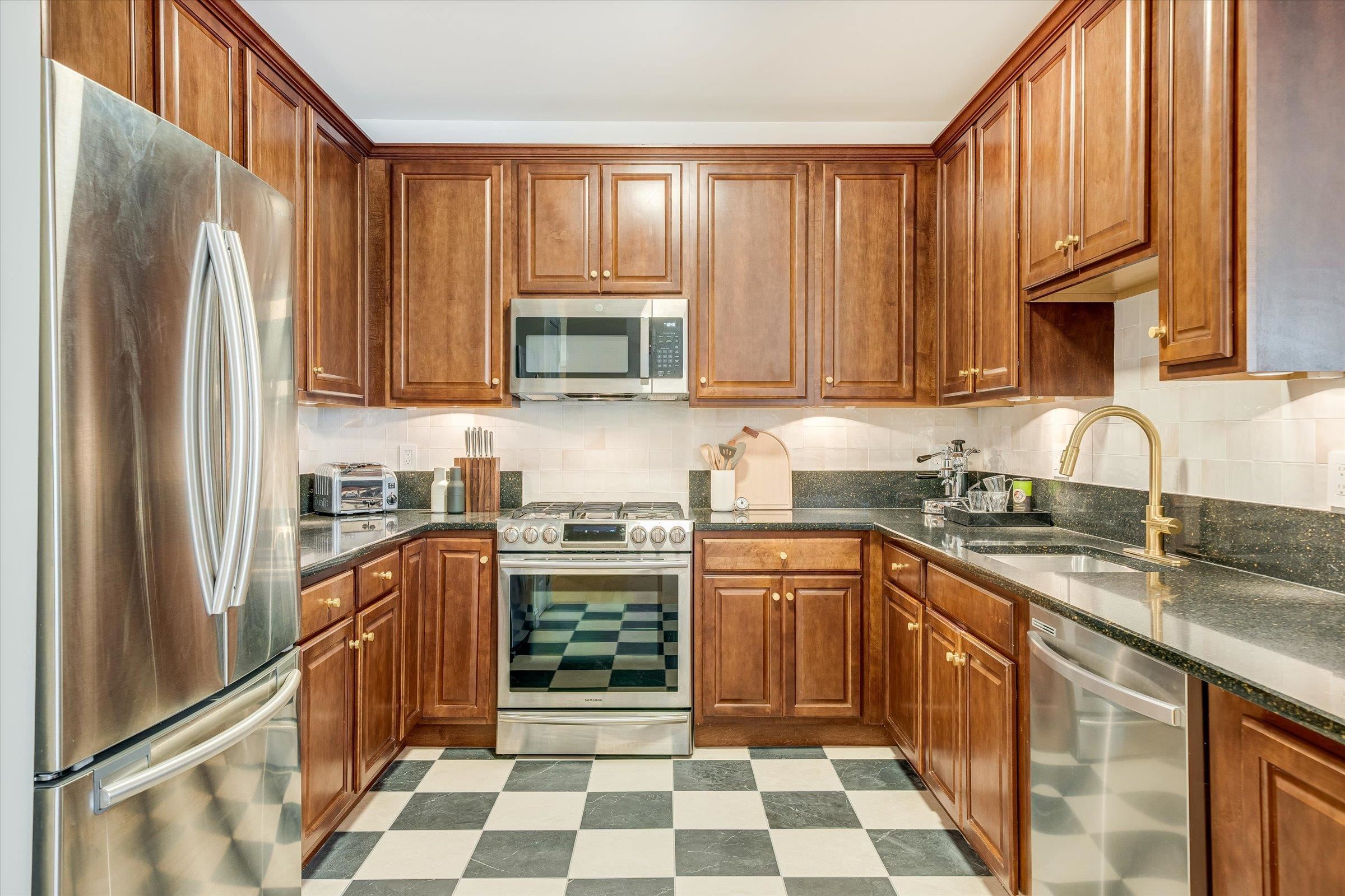 7312 Coventry Ct 7312 Property Photo 9