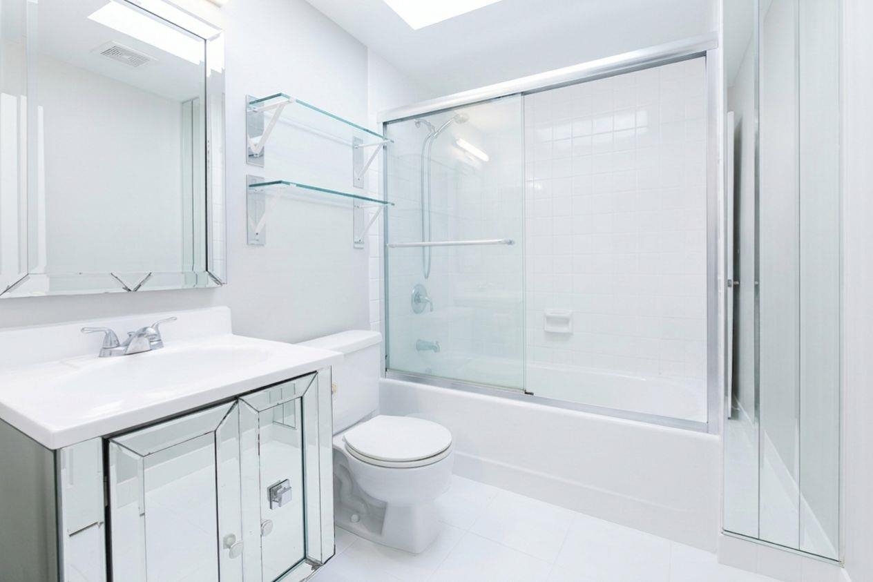 108 Harmon Cove Tower Property Photo 11