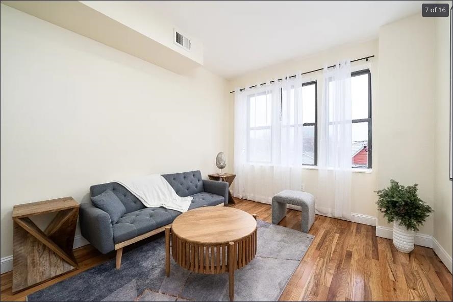 71 BOSTWICK AVE 6 Property Photo 1