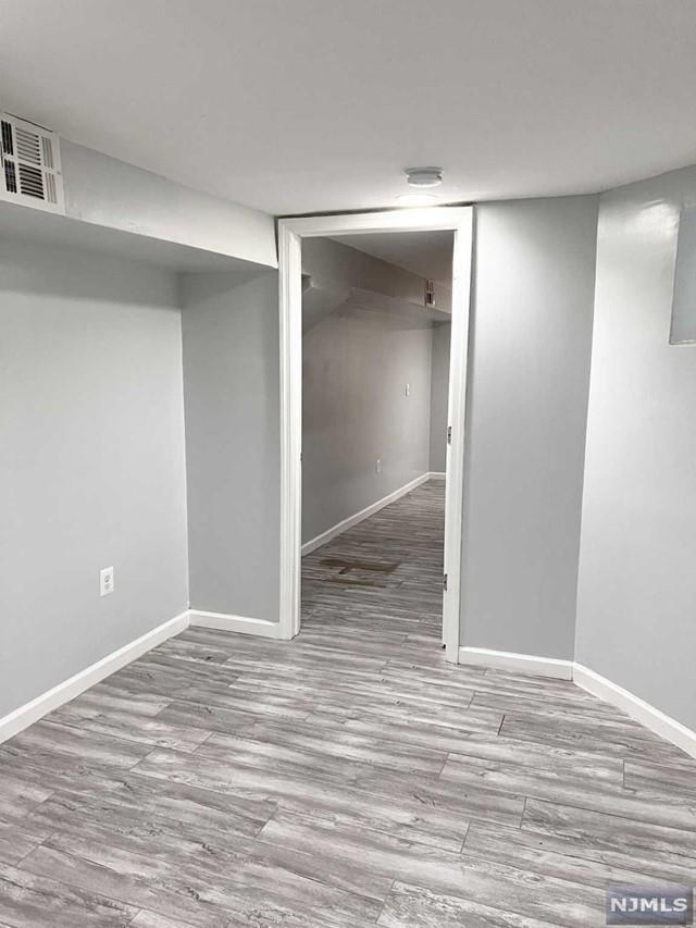 1307 51st St Property Photo 12