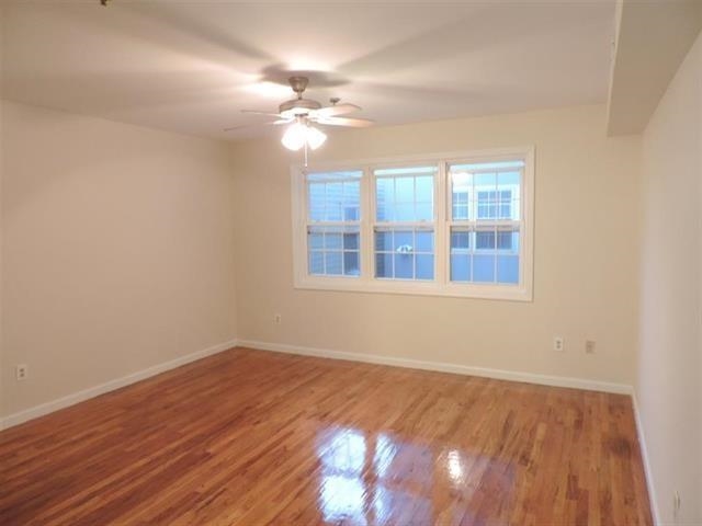 524-526 4th St 13 Property Photo 2