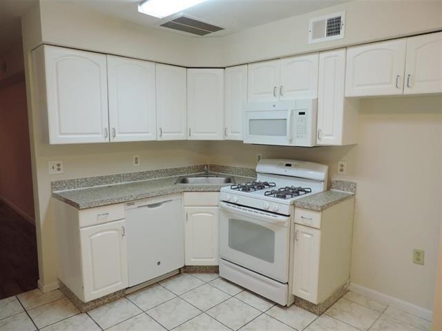 524-526 4th St 13 Property Photo 3