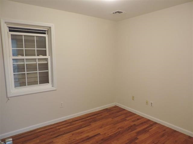 524-526 4th St 13 Property Photo 7