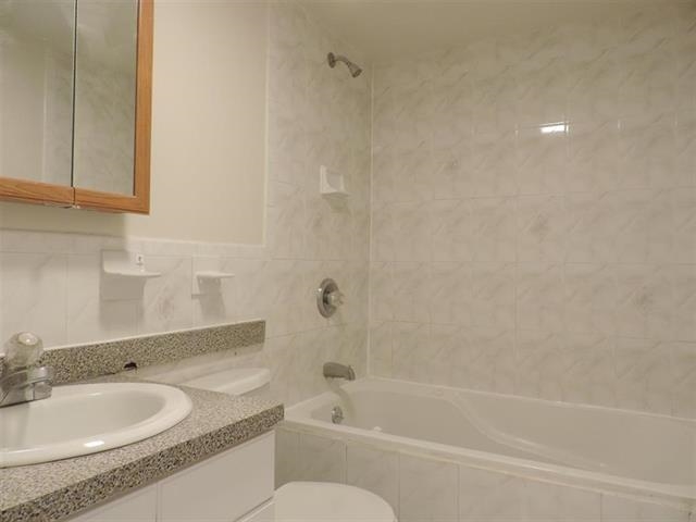 524-526 4th St 13 Property Photo 8