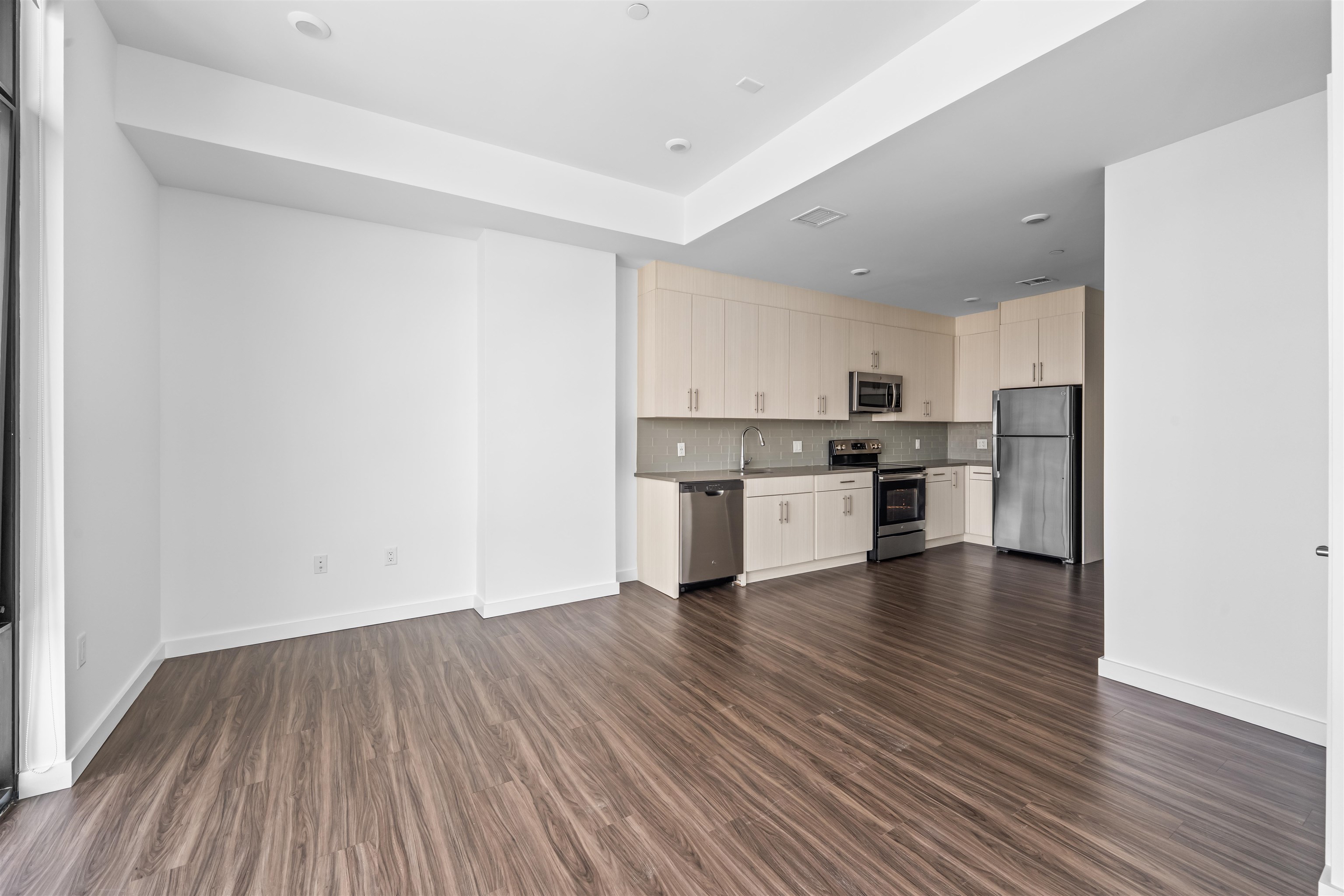 957 Broadway 1006 Property Photo 18