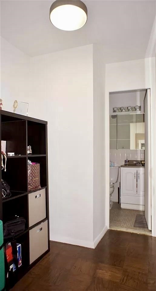 6040 Blvd East 31n Property Photo 8