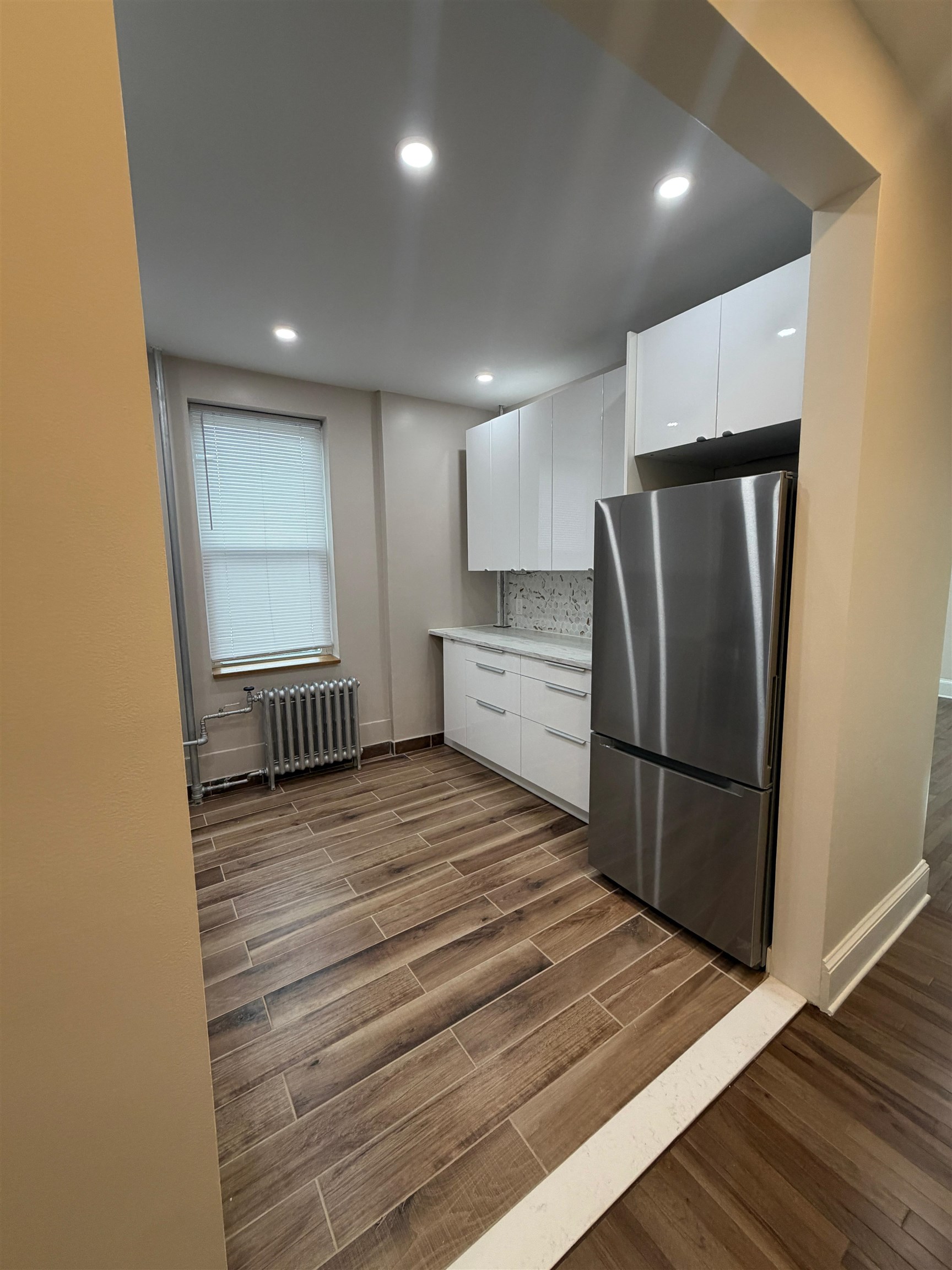272 Hancock Ave 1 Property Photo 2