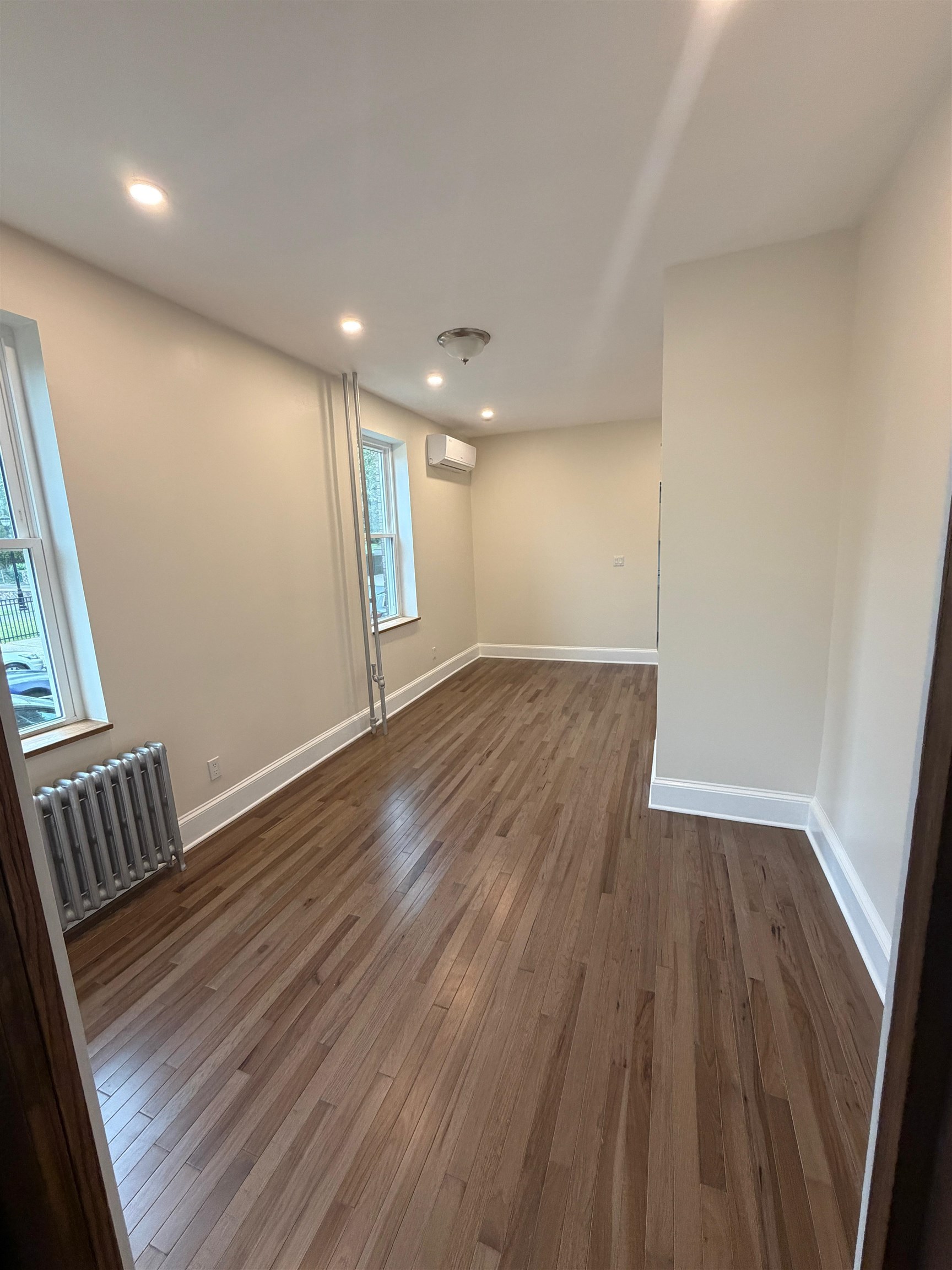 272 Hancock Ave 1 Property Photo 3