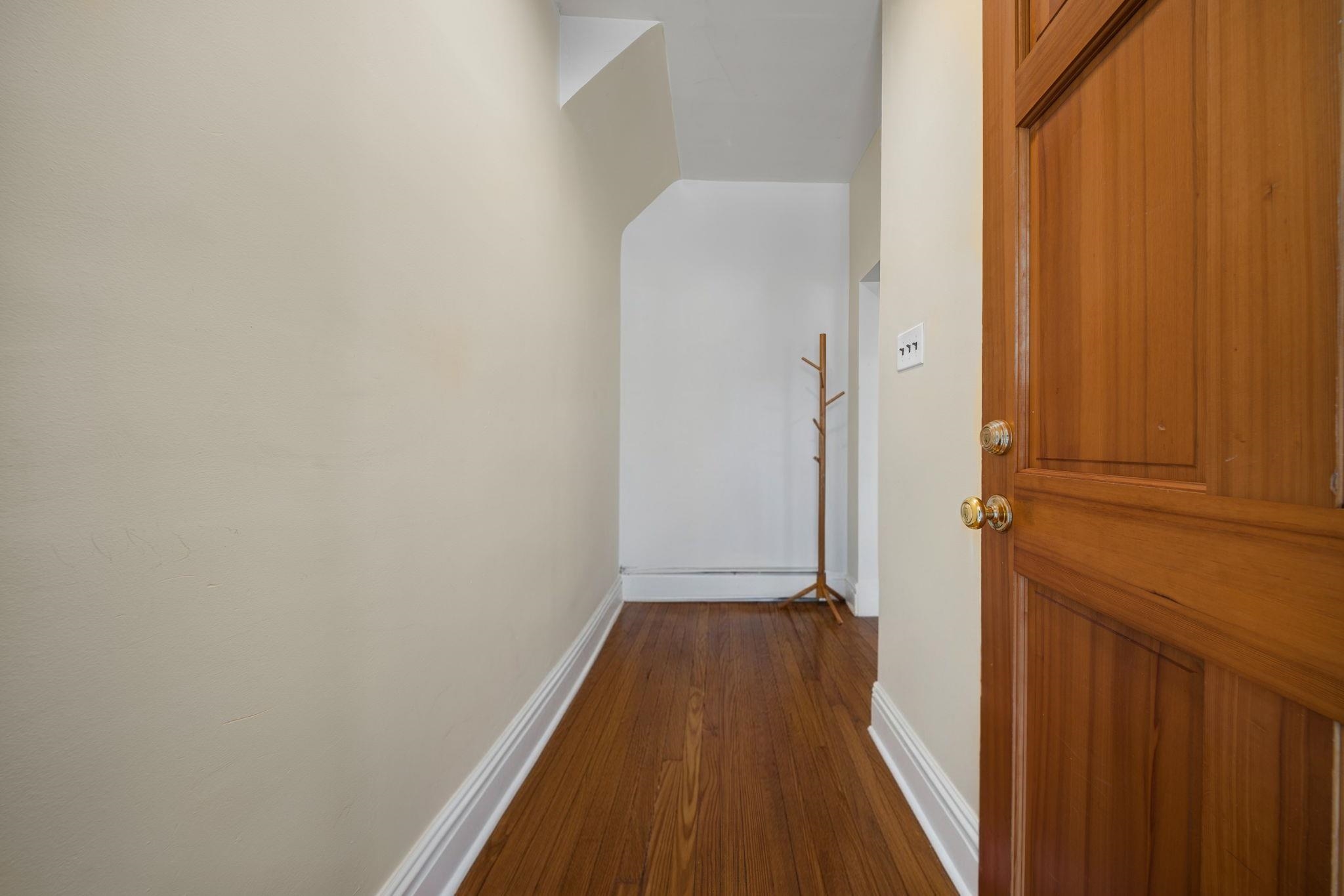 152 West 9th St 1 Property Photo 5