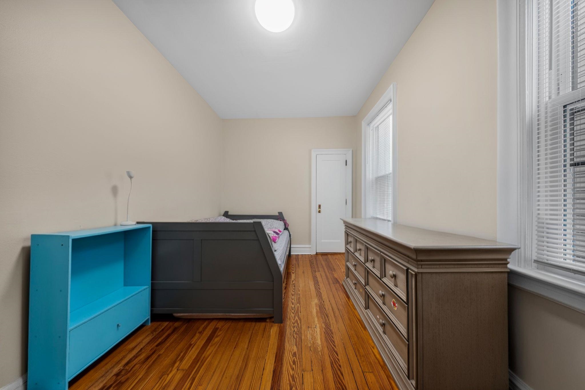 152 West 9th St 1 Property Photo 18