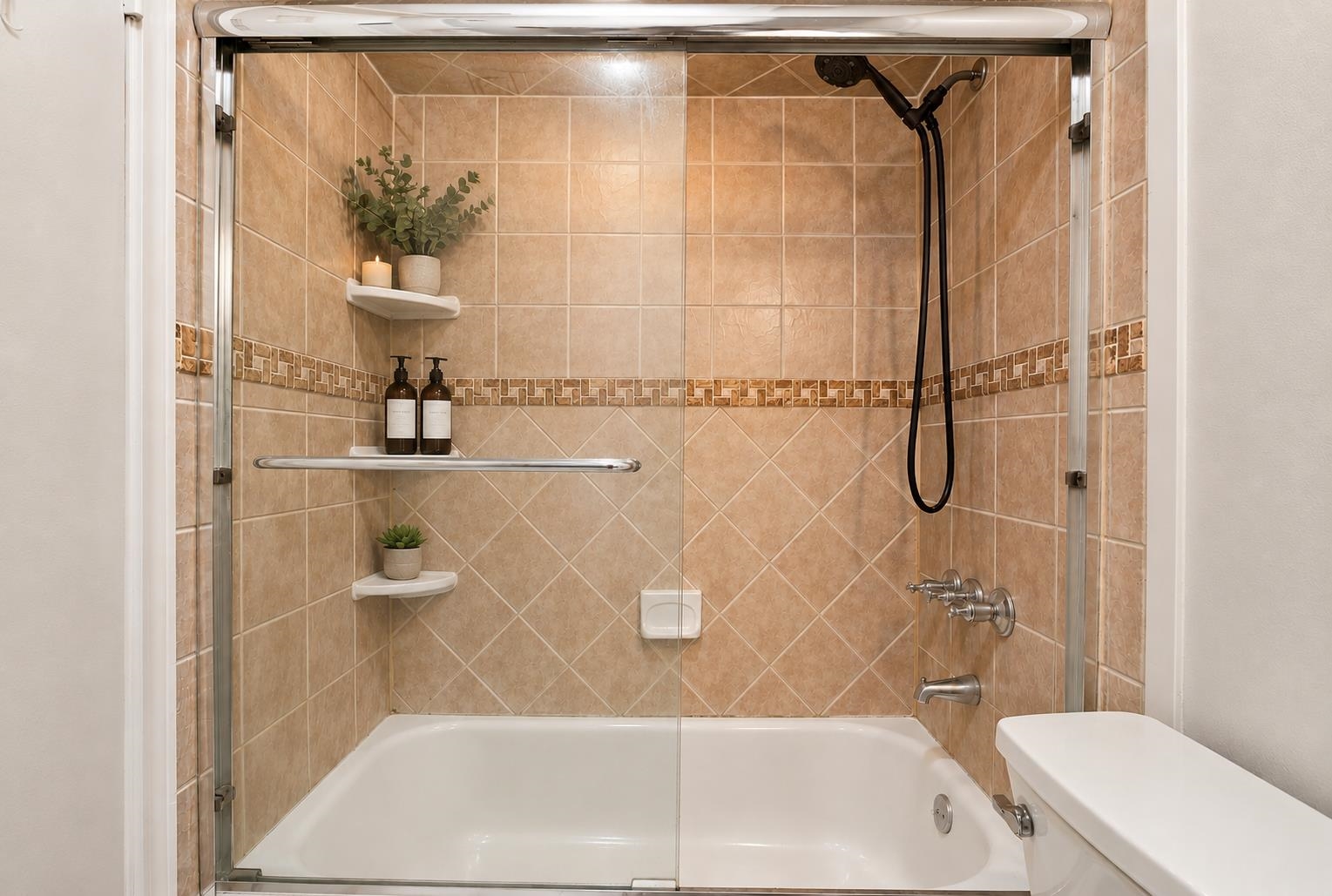 300 1st St 4s Property Photo 10